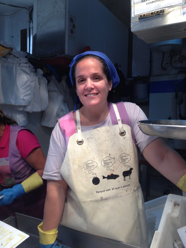 Meinen Fisch kaufe ich gerne am Stand von Eva und ihrer Familie ...