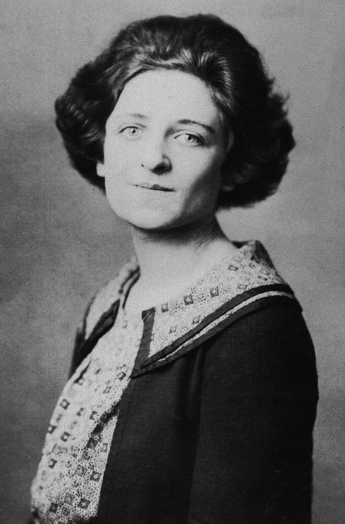 Robert Graves - Laura